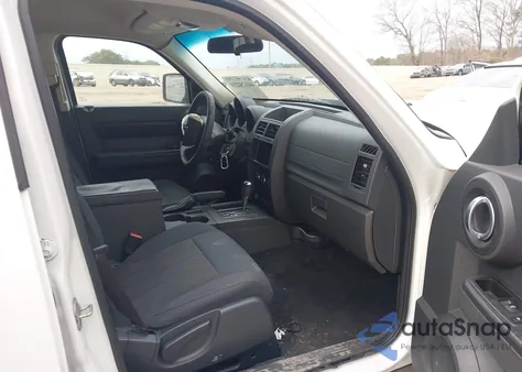 2011 Dodge Nitro Heat из США, поврежденный, VIN 1D4PT4GKXBW600662